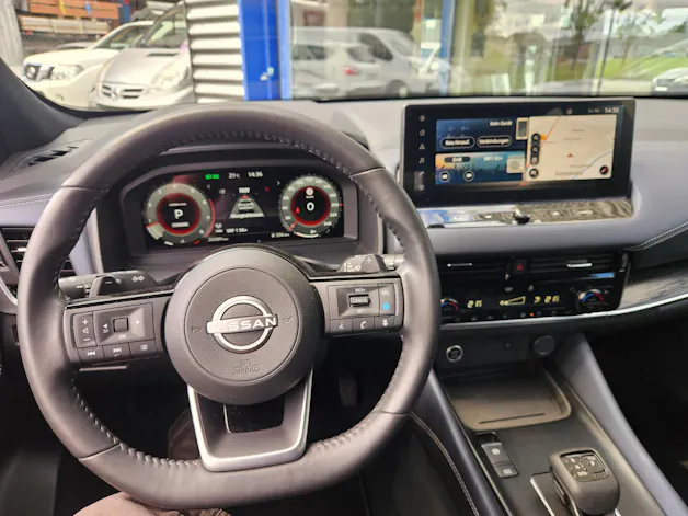 Nissan Qashqai 1.3 DIG-T MHEV Tekna Xtronic 4x4