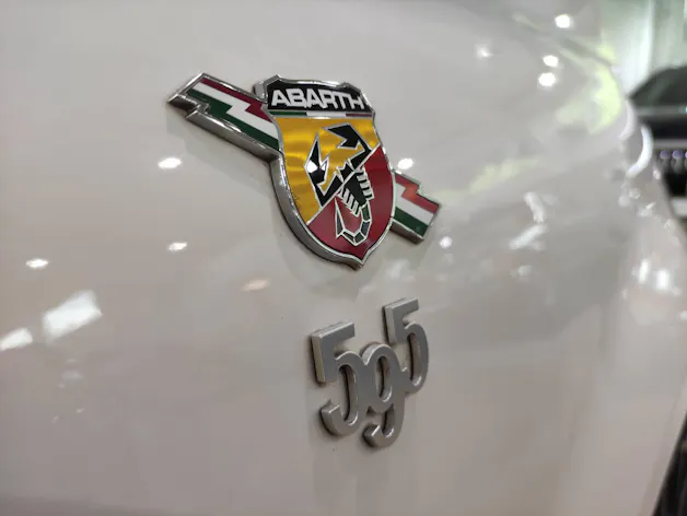 Fiat 595 Abarth 1.4 T-Jet 180 Competizione
