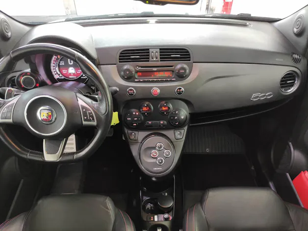 Fiat 595 Abarth 1.4 T-Jet 180 Competizione