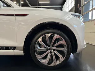 HONGQI E-HS9 Exclusive+ 120 kWh