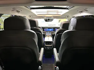 HONGQI E-HS9 Exclusive 99 kWh