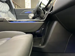 HONGQI E-HS9 Exclusive 99 kWh