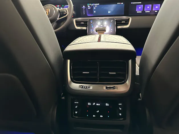 HONGQI E-HS9 Exclusive 99 kWh