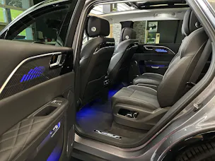 HONGQI E-HS9 Exclusive 99 kWh