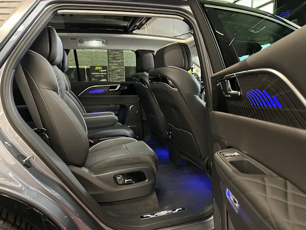 HONGQI E-HS9 Exclusive 99 kWh