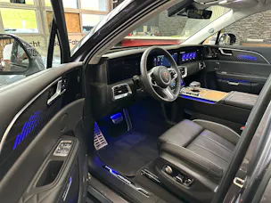 HONGQI E-HS9 Exclusive 99 kWh