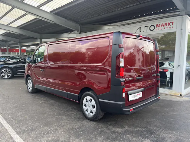 RENAULT Trafic Kaw. 3.0 t L2 H1 2.0 dCi Blue 150 Advance