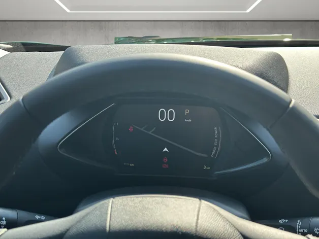DS Automobiles 3 1.2 Hybrid 145 Maison Sarah Lavoine