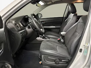 Suzuki Vitara 1.4 T Compact Top Hybrid 4x4