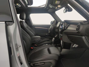 Fahrzeugbild MINI F55 2.0i Cooper S SDKG