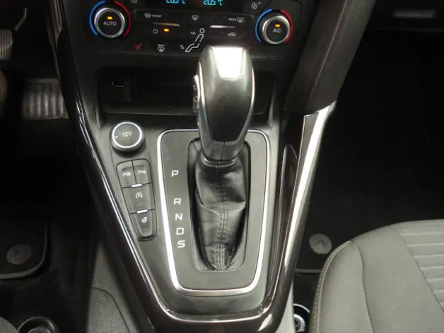 Ford Focus 1.5i EcoB SCTi 150 Titanium X