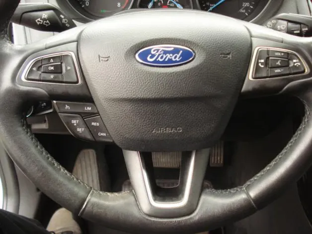 Ford Focus 1.5i EcoB SCTi 150 Titanium X
