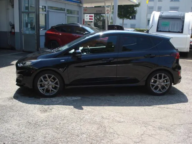 Ford Fiesta 1.0 EcoB Hybrid ST-Line X