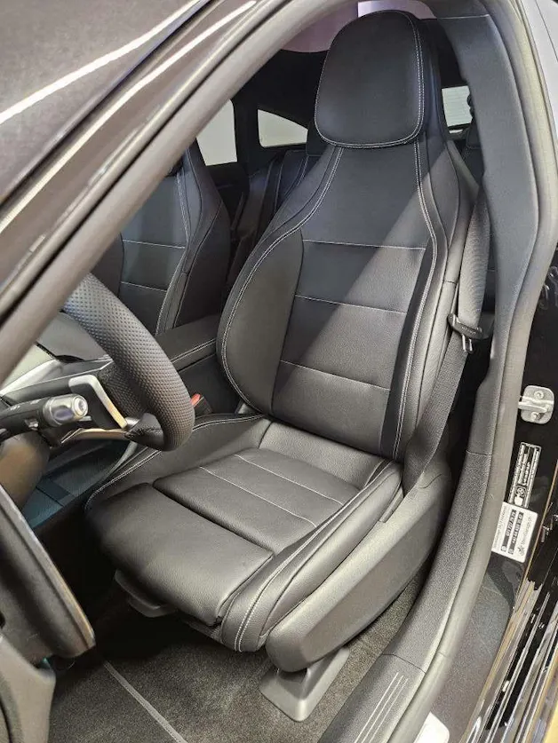 MERCEDES-BENZ CLA 220 4Matic AMG Line Shooting Brake