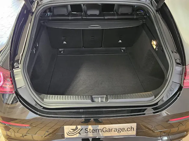 MERCEDES-BENZ CLA 220 4Matic AMG Line Shooting Brake