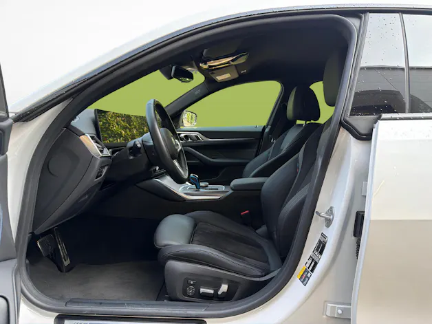 BMW i4 eDrive40