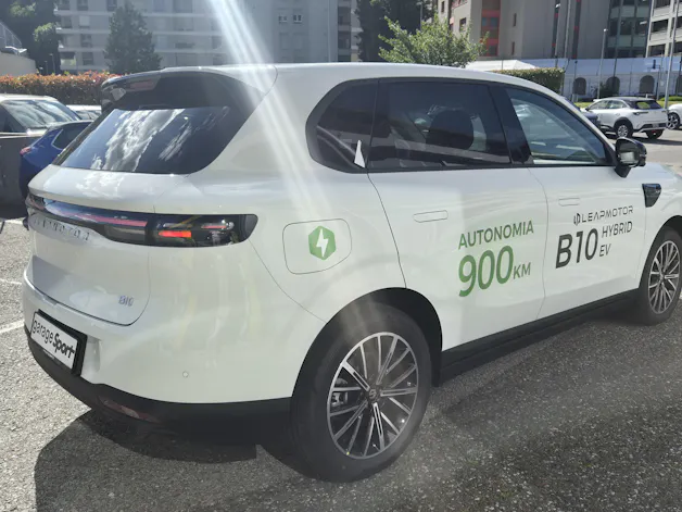 Leapmotor B10 1.5 Hybrid EV