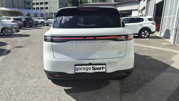 Leapmotor B10 1.5 Hybrid EV