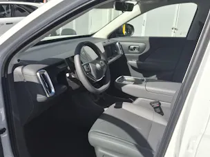 Leapmotor B10 1.5 Hybrid EV
