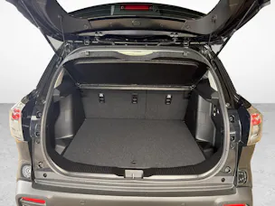 Suzuki S-Cross 1.4 T Sakura Top Hybrid 4x4