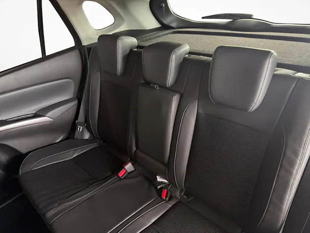 Suzuki S-Cross 1.4 T Sakura Top Hybrid 4x4