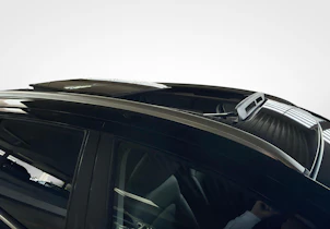 Fahrzeugbild SUZUKI S-Cross 1.4 T Sakura Top Hybrid 4x4