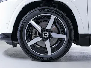 Mercedes-Benz GLB 220 4MATIC