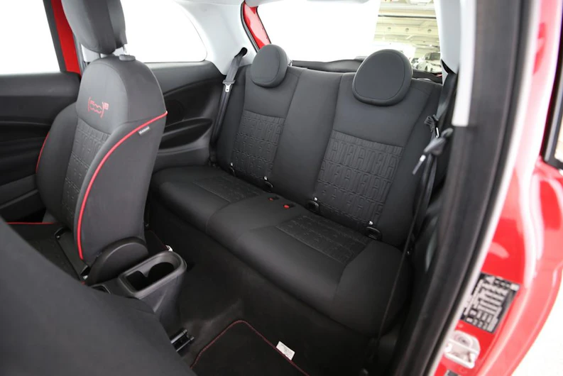 immagine del veicolo FIAT 500