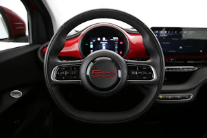 immagine del veicolo FIAT 500 Red