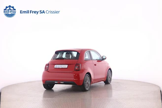 https://vehicle.imgix.net/4350515/d1751f3f-38ba-4746-841f-cdd38bb73bd4.jpg
