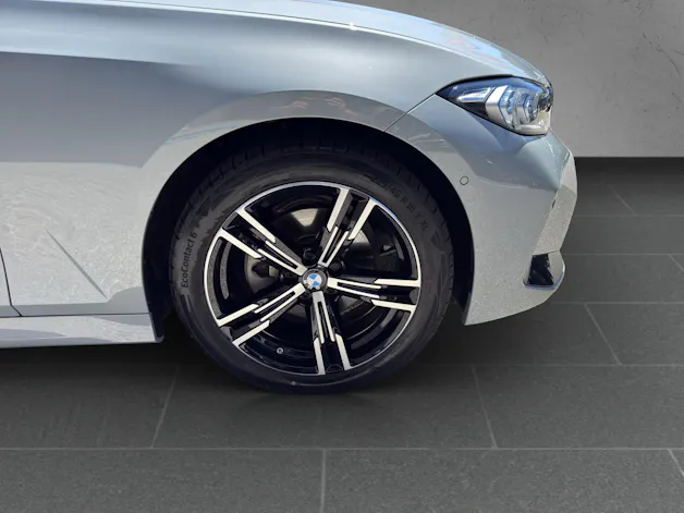 BMW 320d xDrive SAG Touring