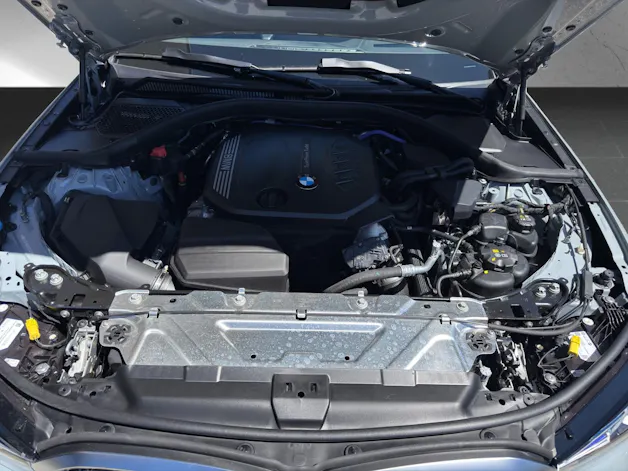 BMW 320d xDrive SAG Touring