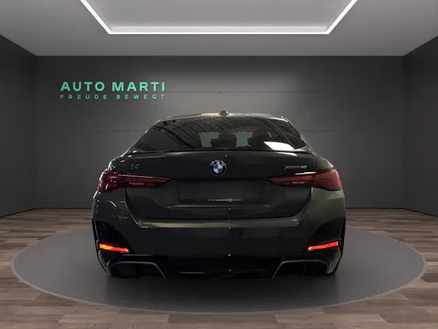 BMW i4 xDrive40