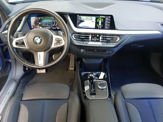 BMW 120d xDrive SAG