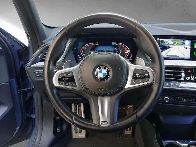 BMW 120d xDrive SAG