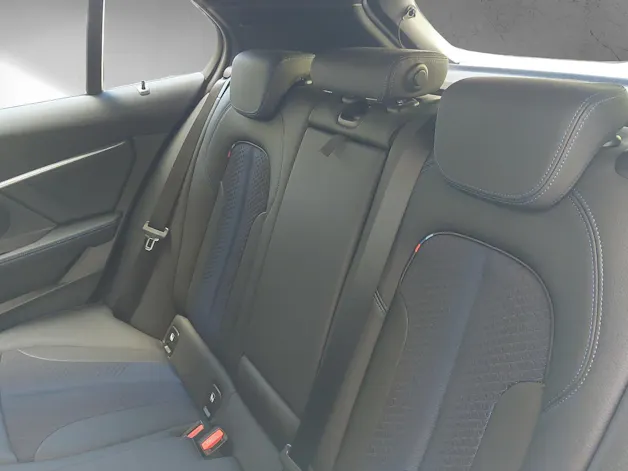 BMW 120d xDrive SAG