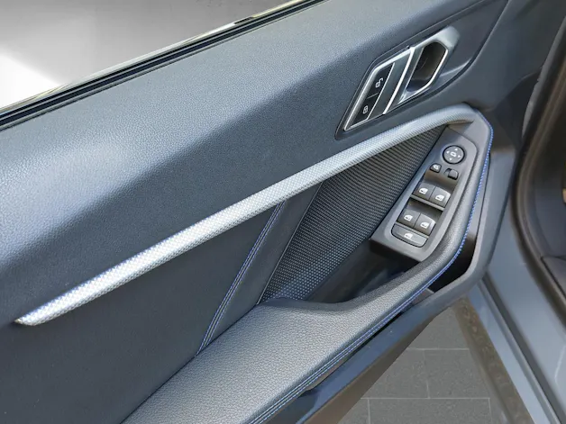 BMW 120d xDrive SAG
