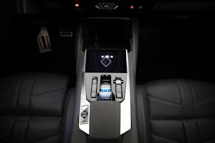 Fahrzeugbild DS AUTOMOBILES 4 1.6 E-Tense La Première