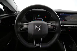 DS Automobiles 4 1.6 E-Tense La Première