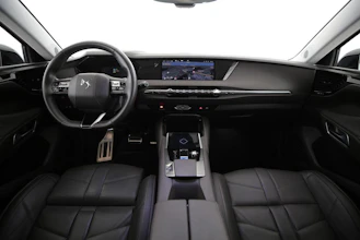 https://vehicle.imgix.net/4350665/9c26b858-9e72-4f2c-8acc-987f3daa19cd.jpg