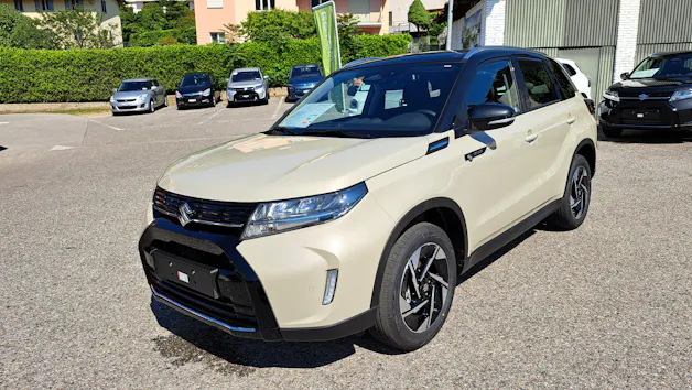 Suzuki Vitara 1.4 T Sakura Top Hybrid 4x4