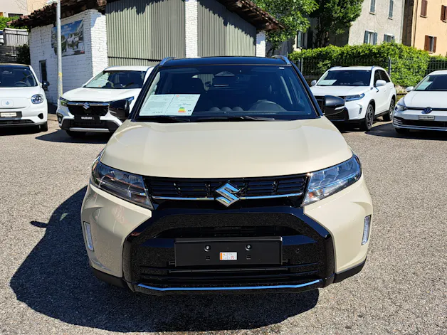 Suzuki Vitara 1.4 T Sakura Top Hybrid 4x4