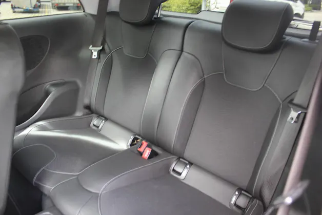 Opel Adam 1.0i eFLEX Rocks S/S Cabrio