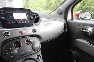 Fiat 595 Abarth  1.4 T-Jet 165 Turismo Competizione