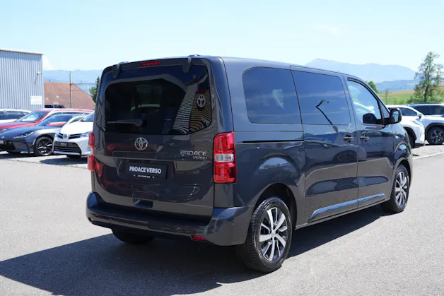 Toyota PROACE Verso L1 2.0 D Trend