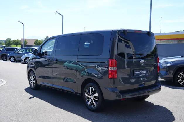 Toyota PROACE Verso L1 2.0 D Trend
