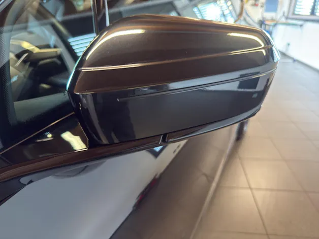BMW iX M60