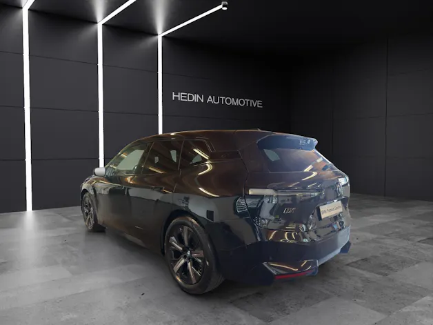 BMW iX M60