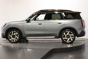 image du véhicule MINI Countryman U25 2.0i S ALL4