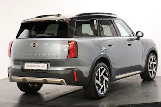 https://vehicle.imgix.net/4350736/69b76dae-5efb-4642-b370-c294287f77e4.JPG